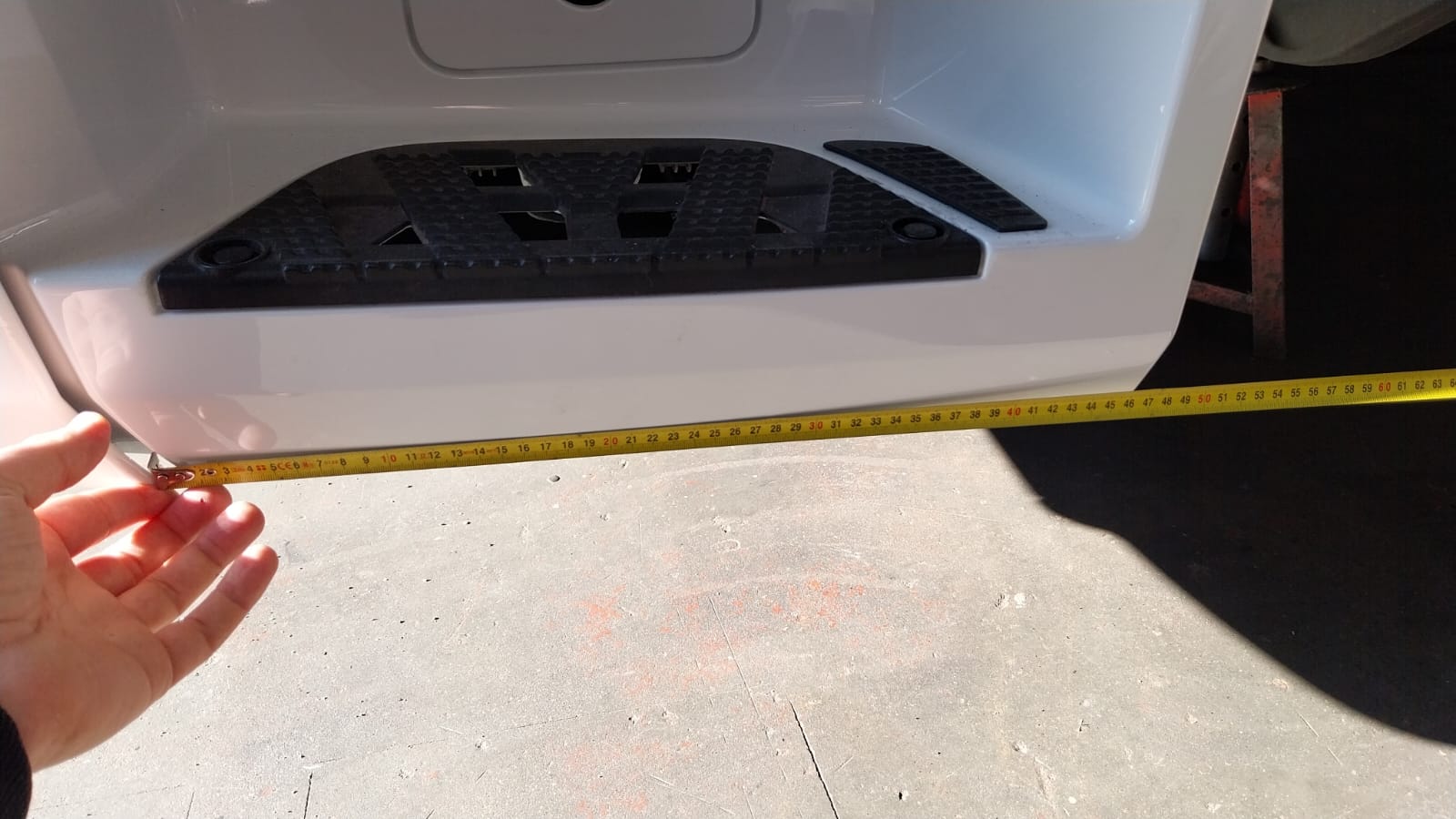 Edelstahl Stoßstangenschutzrohr für Breite Kabine - Blattgefedert – Bild 4