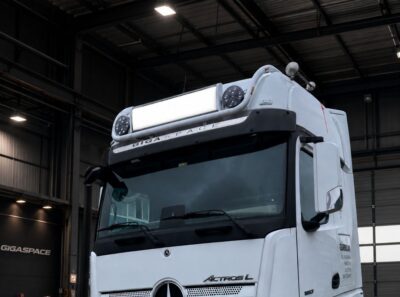 Leuchtkasten passend für Actros GigaSpace‑Kabine