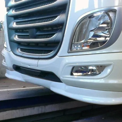Zusatzspoiler unter Stoßstange für DAF XF 106