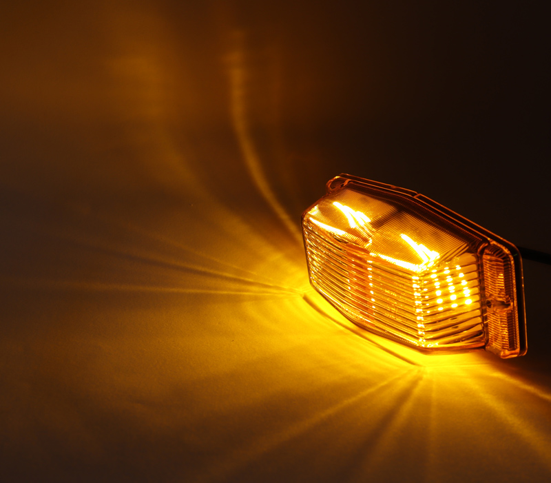 1-teilig Kühlergrill Lampe Double Burner mit Glühlampe Klarglas – Orange & Weiß – 12-24V – Bild 6