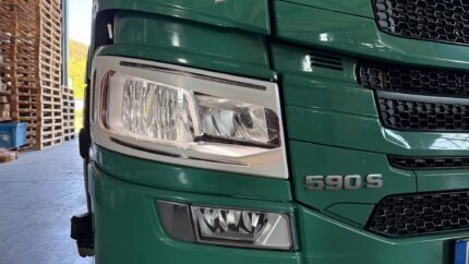2 Teilig - aus Kunststoff Rundum Böser Blick passend für Scania neu Gen. 2017+