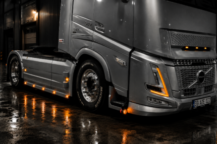 2-tlg. aus verzinktes-Seitenprofil pass. für Volvo FH4-FH5-Aero - 3800mm Radstand